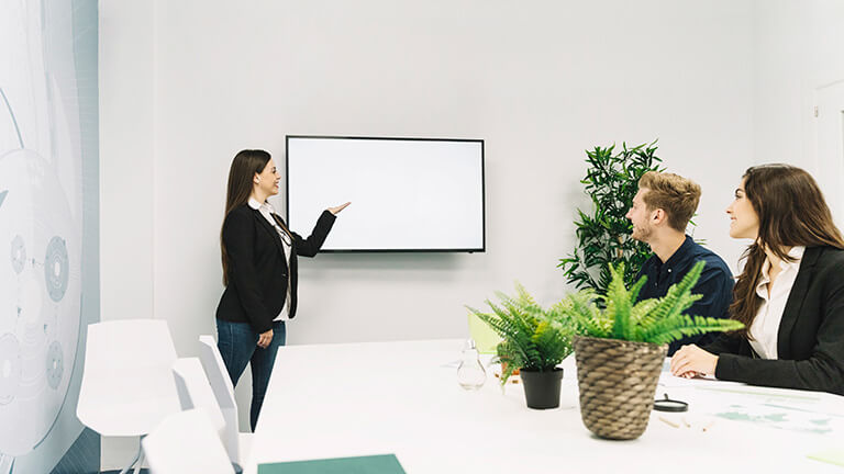 スタッフの様子